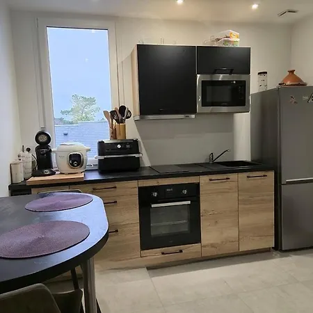 Recent En Bord De Apartment