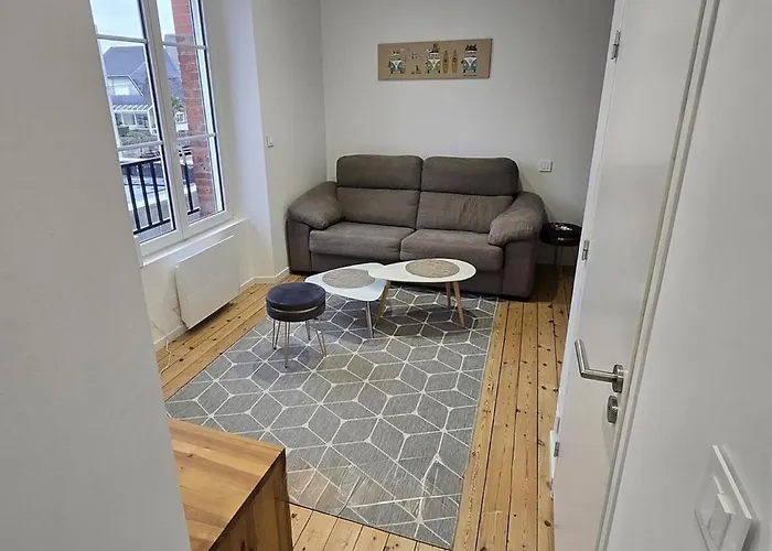 Apartman Recent En Bord De *